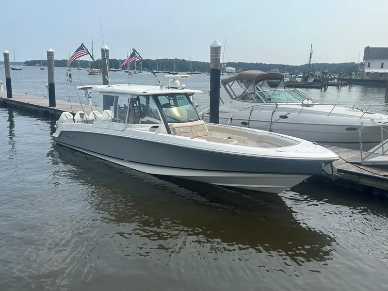 Slide: The Image of Boston Whaler 380 Outrage 2021 - 16