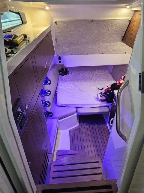Slide: The Image of Boston Whaler 380 Outrage 2021 - 25