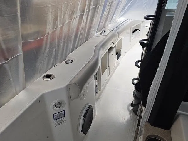 Slide: The Image of Boston Whaler 380 Outrage 2021 - 32