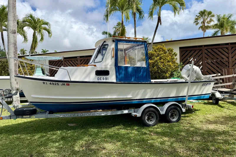 The Image of Eastern 22 Lobster Fisherman 2000 - undefined