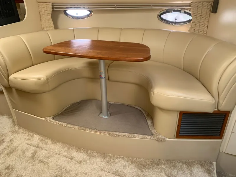 Slide: The Image of Cruisers 3372 Express 2003 - 4