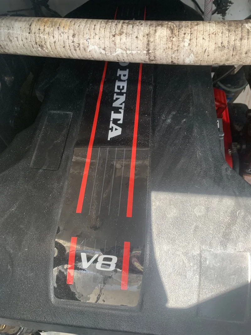 Slide: The Image of Cruisers 3372 Express 2003 - 41