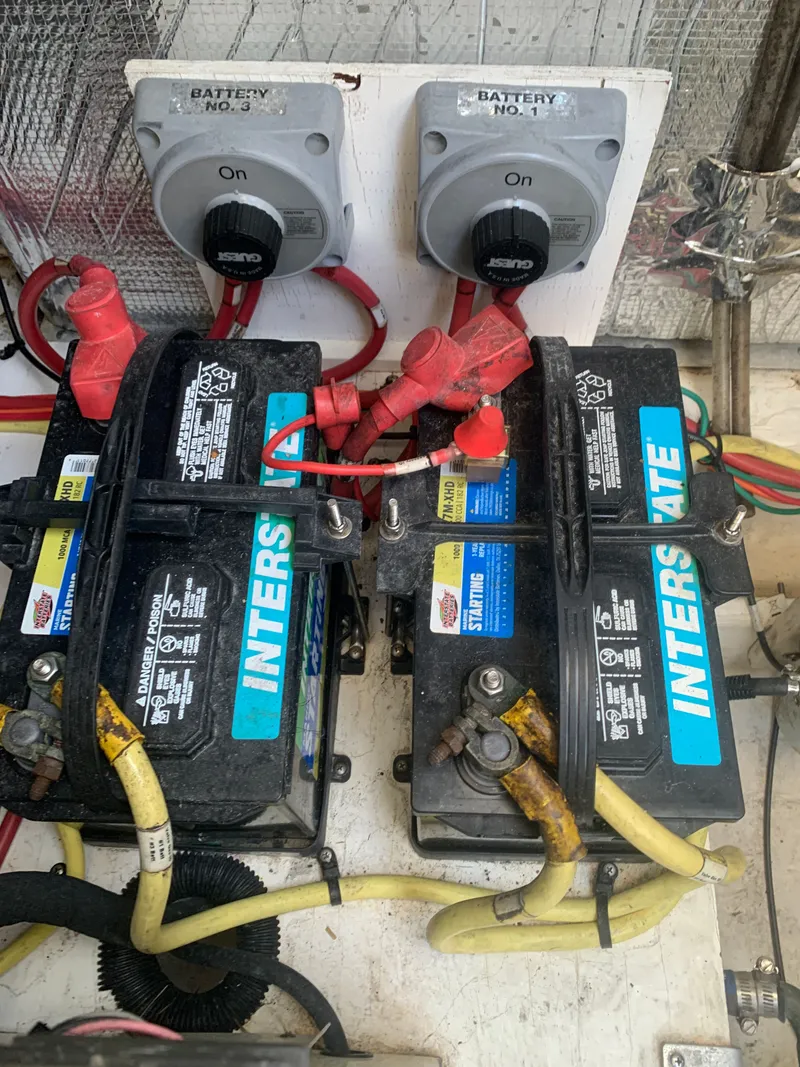 Slide: The Image of Cruisers 3372 Express 2003 - 48