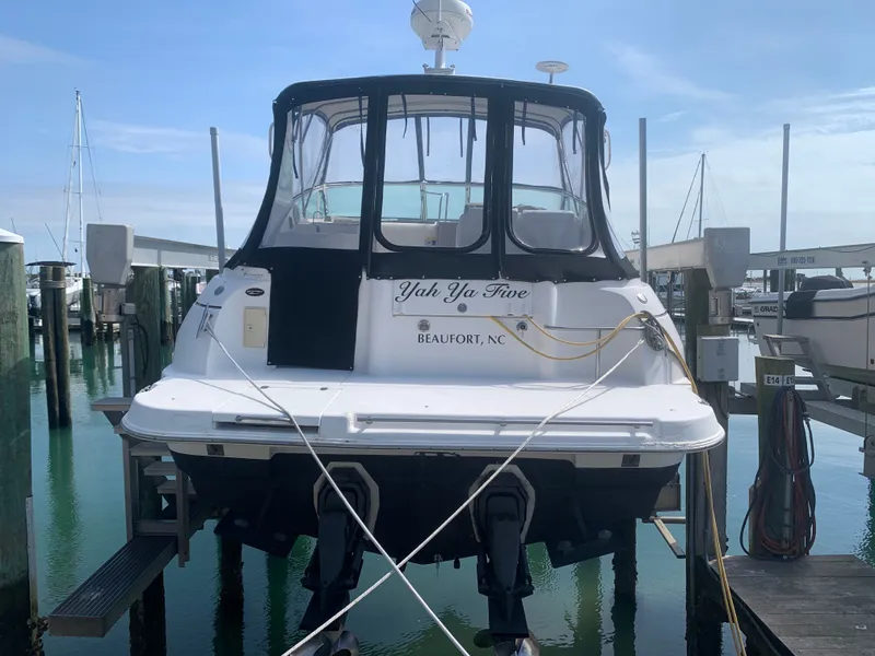 Slide: The Image of Cruisers 3372 Express 2003 - 53