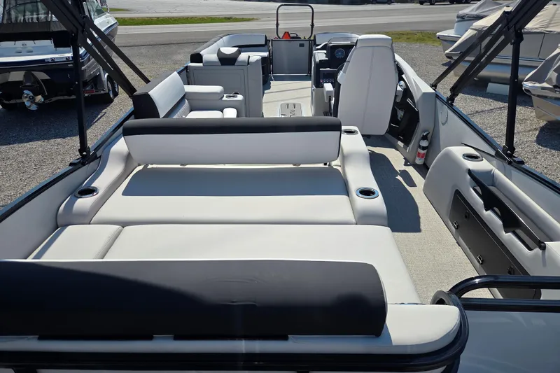 Slide: The Image of 2026 Avalon Platinum Catalina 2585 Versatile Rear Lounger with luxurious seating and modern design. - 8