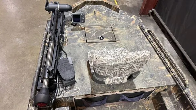 Slide: The Image of Excel 1754SWV4 W/Mud Buddy HDR 5000 2015 - 9