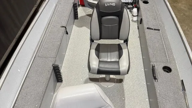 Slide: The Image of Lund 1600 Fury W/Mercury 25 2016 - 8