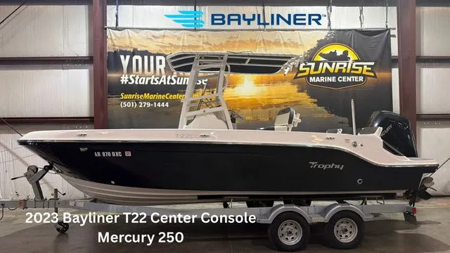 The Image of Bayliner T22 Center Console W/Mercury 250 2023 - 1