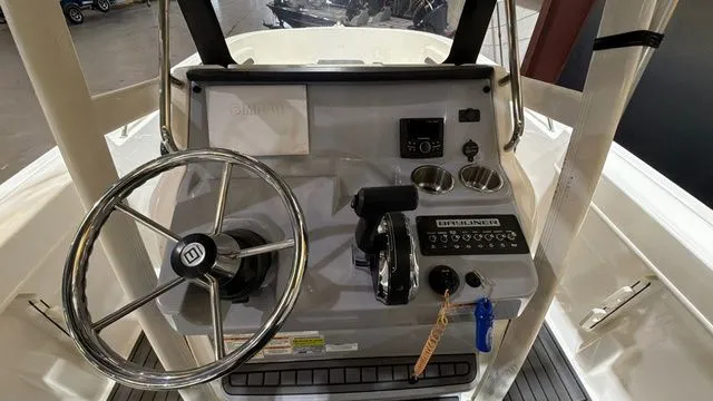 Slide: The Image of Bayliner T22 Center Console W/Mercury 250 2023 - 14