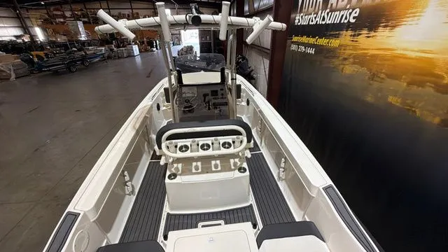 Slide: The Image of Bayliner T22 Center Console W/Mercury 250 2023 - 19