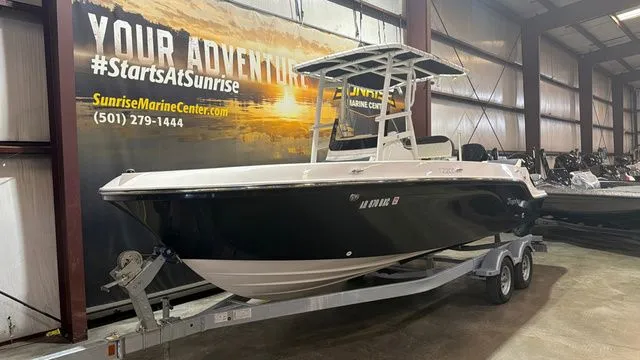 Slide: The Image of Bayliner T22 Center Console W/Mercury 250 2023 - 2