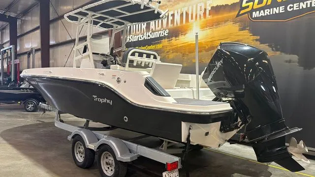 Slide: The Image of Bayliner T22 Center Console W/Mercury 250 2023 - 3