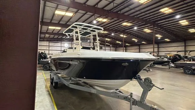 Slide: The Image of Bayliner T22 Center Console W/Mercury 250 2023 - 7