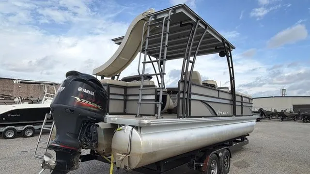 Slide: The Image of Premier Sunsation 26-25T Tri-Toon W/Yamaha 200 "SHO" No Tr 2015 - 5