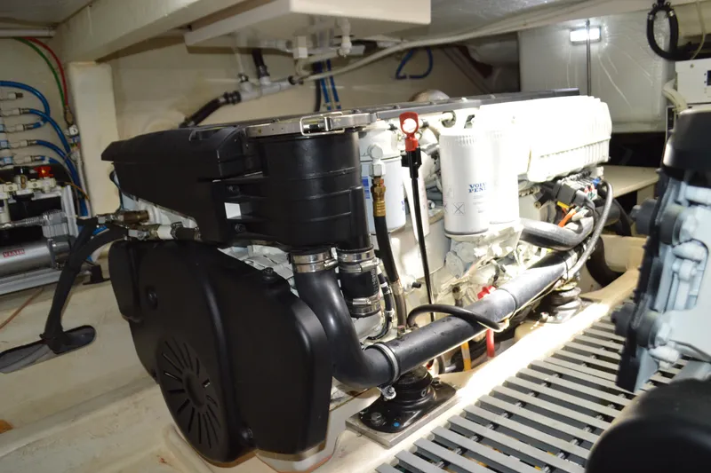 Slide: The Image of Tiara C44 Coupe 2017 - 56