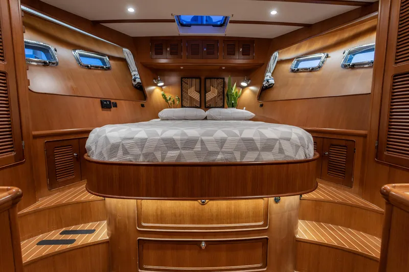 Slide: The Image of Primary stateroom - 10
