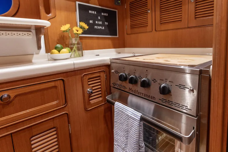 Slide: The Image of Gas oven/cooktop detail - 14