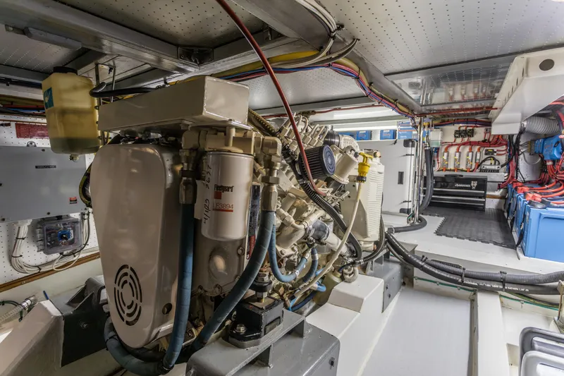 Slide: The Image of Engine detail - 33