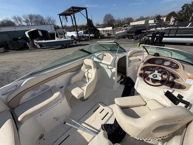 Slide: The Image of Chris-Craft 216 2000 - 6