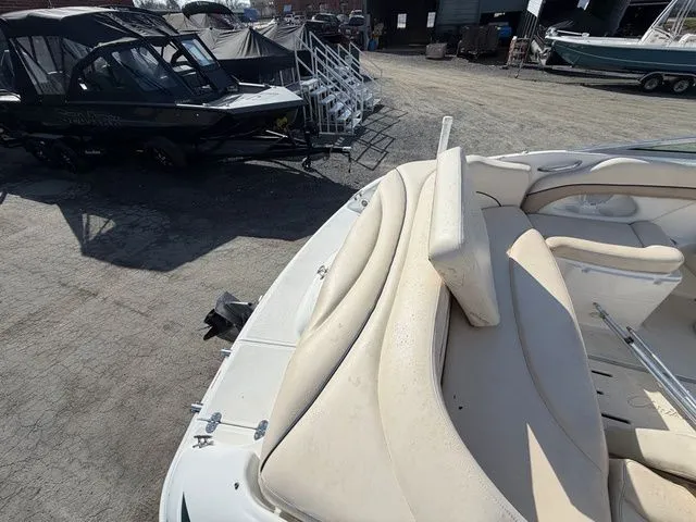 Slide: The Image of Chris-Craft 216 2000 - 9