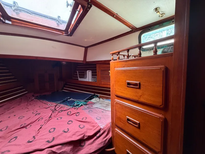 Slide: The Image of Young Sun 35 Cutter 1986 - 14