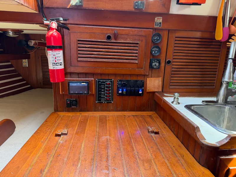 Slide: The Image of Young Sun 35 Cutter 1986 - 26