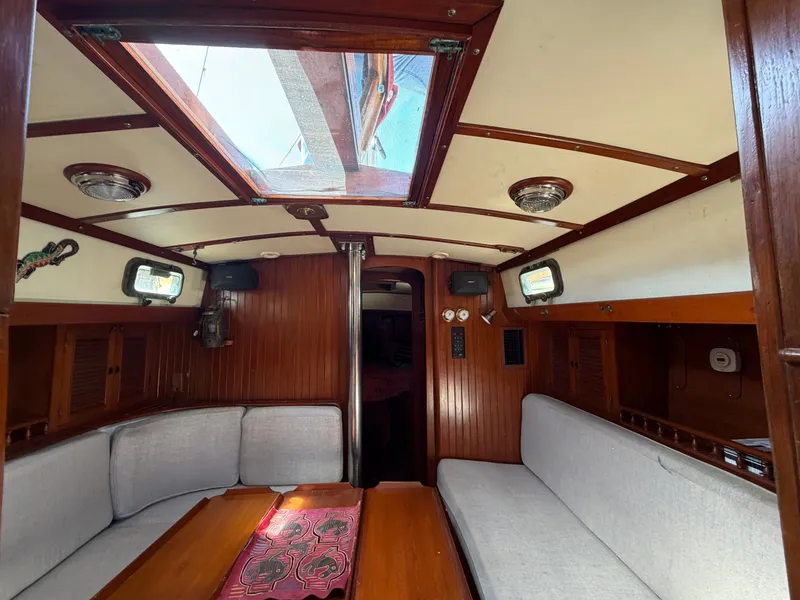 Slide: The Image of Young Sun 35 Cutter 1986 - 7