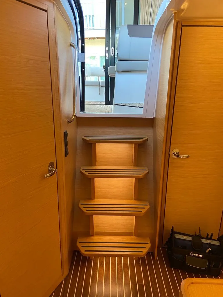 Slide: The Image of Bavaria Sport 360 HT 2016 - 11