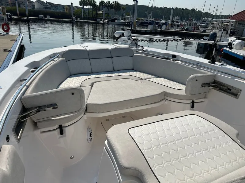 Slide: The Image of Sea Fox 288 Commander 2022 - 14