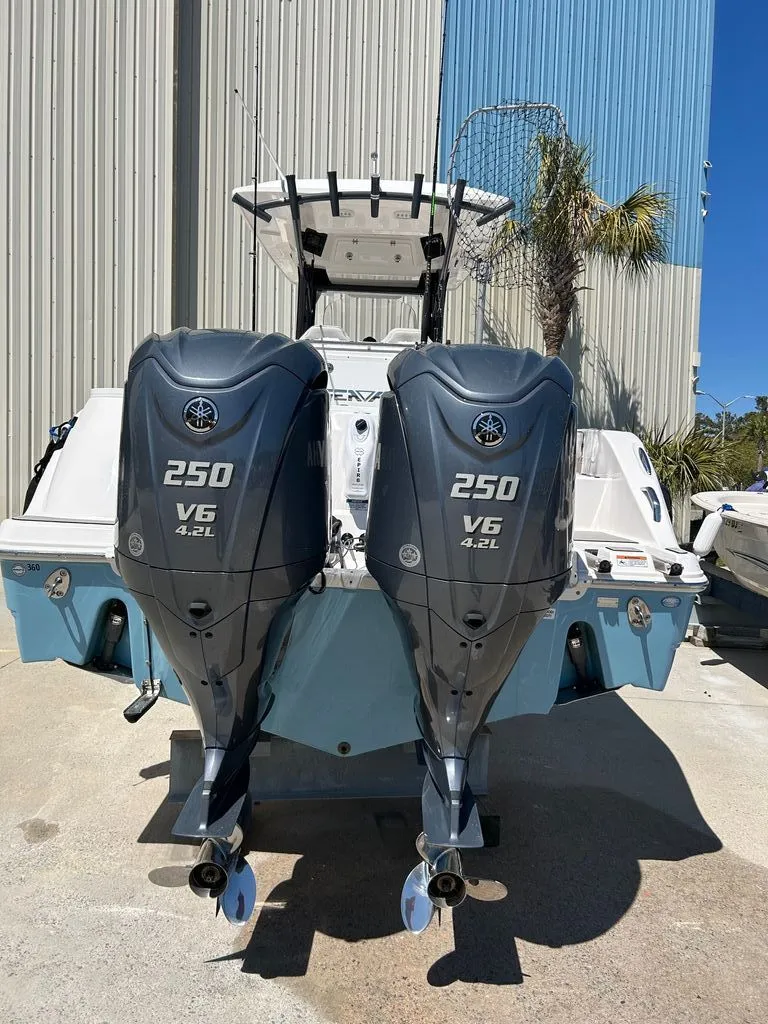 Slide: The Image of Sea Fox 288 Commander 2022 - 17
