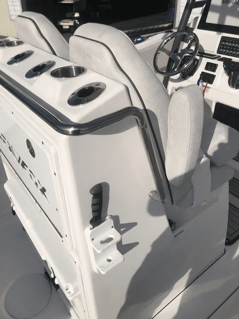 Slide: The Image of Sea Fox 288 Commander 2022 - 44