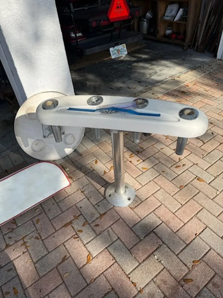 Slide: The Image of Contender Fisharound 2003 - 22