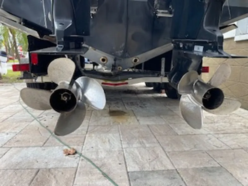 Slide: The Image of Contender Fisharound 2003 - 31