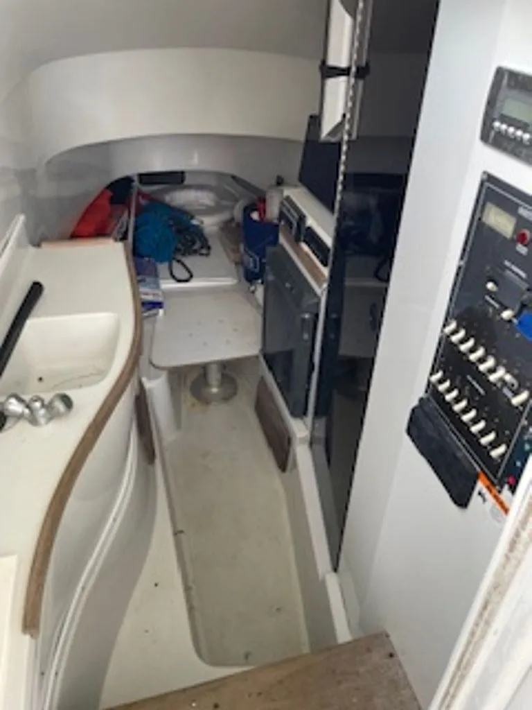 Slide: The Image of Contender Fisharound 2003 - 4