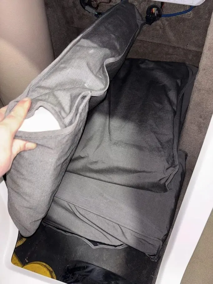 Slide: The Image of Cobalt 282 Bowrider 2008 - 33