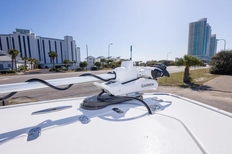 Slide: The Image of 2024 Cape Horn 24 XS boat with Garmin equipment, cityscape background. - 41