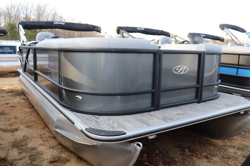 The Image of 2026 Bentley Pontoons LE 200 Cruise pontoon boat on display outdoors. - 0