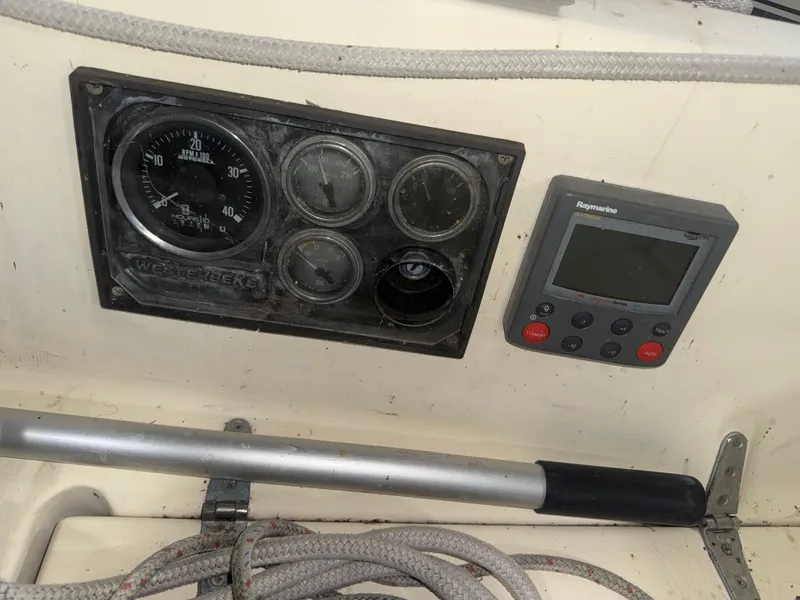 Slide: The Image of Hinterhoeller Nonsuch 26 Classic 1982 - 14