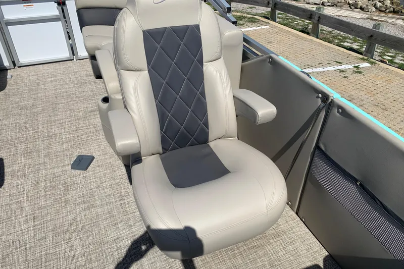 Slide: The Image of 2024 Silver Wave 2210CLS boat seat with quilted design and armrests. - 11