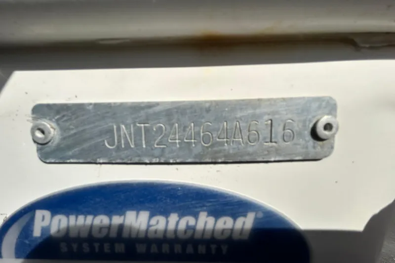 Slide: The Image of 2016 NauticStar 25 XS boat identification plate with serial number JNT24464A616. - 98