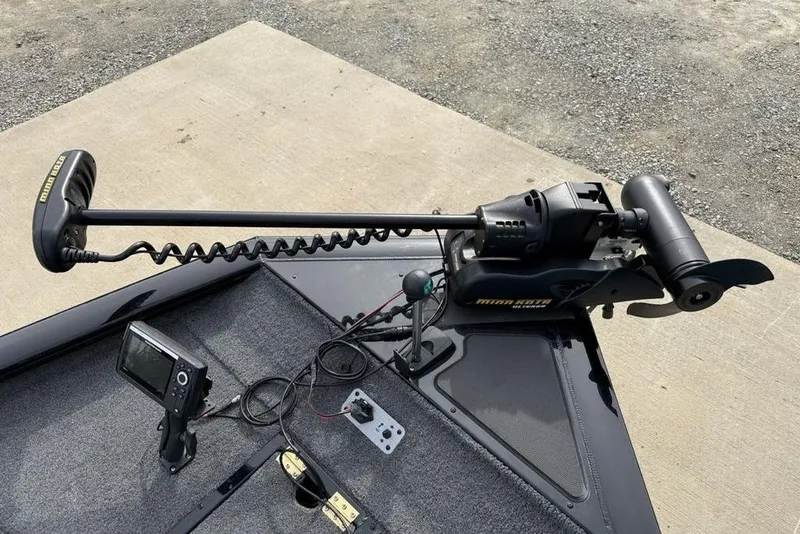 Slide: The Image of 2018 Tracker Pro Team 175 TXW boat with Minn Kota trolling motor and fish finder. - 5