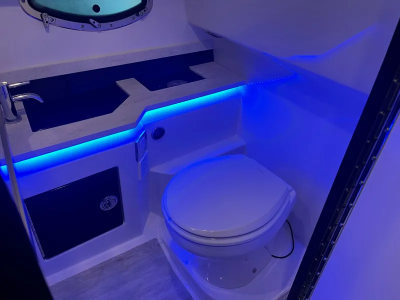 Slide: The Image of Formula 330 Crossover Bowrider 2019 - 21