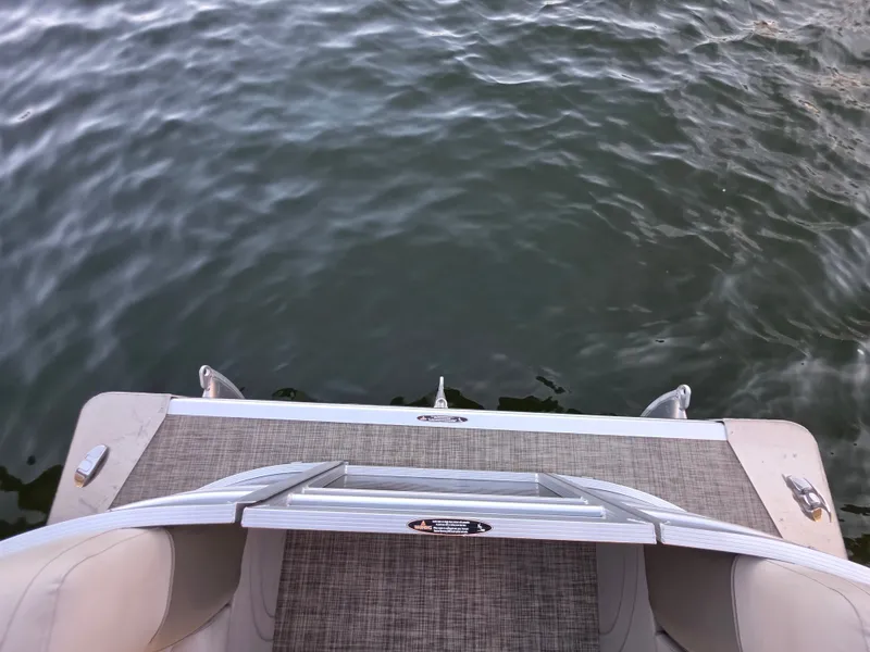 Slide: The Image of Harris FloteBote 250CR 2021 on calm water. - 14