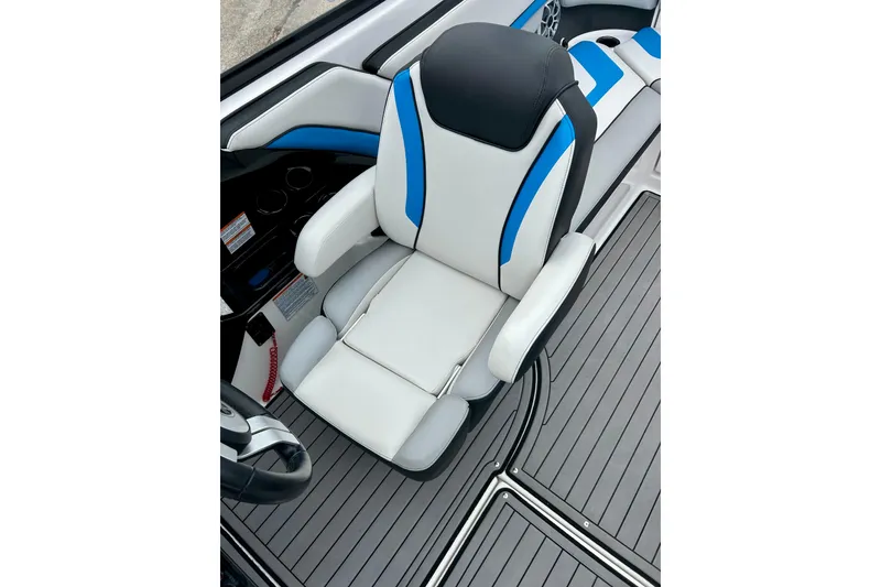 Slide: The Image of 2018 Yamaha Boats 242X interior with sleek, modern seating and stylish design. - 37