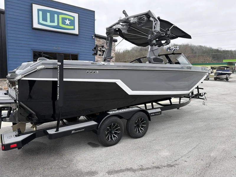 Slide: The Image of Nautique GS24 2026 - 10