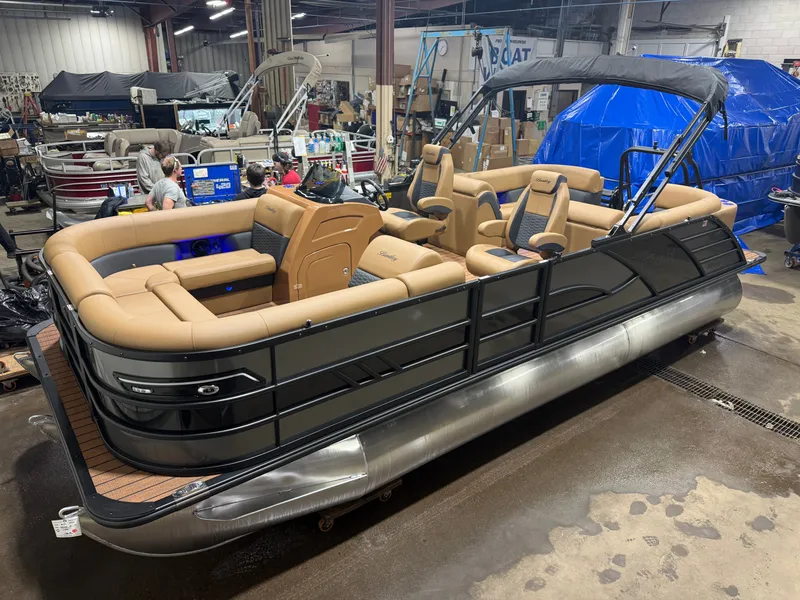 Slide: The Image of Bentley Pontoons Elite 223 Admiral Quad Lounge Tritoon 2026 - 35