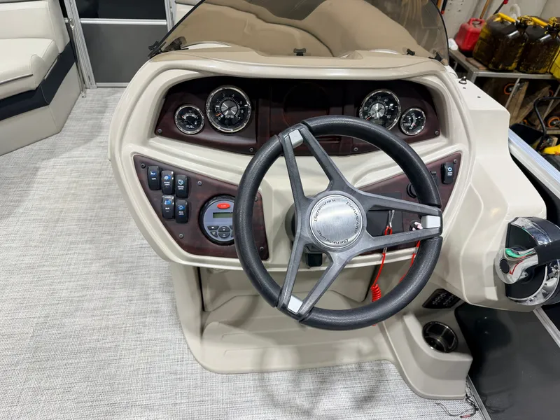 Slide: The Image of Berkshire 22 RFX SE Quad Lounge & 115HP Mercury 4Stroke - $29,995 2021 - 19