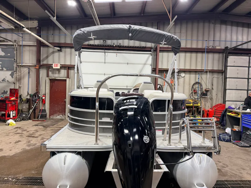 Slide: The Image of Berkshire 22 RFX SE Quad Lounge & 115HP Mercury 4Stroke - $29,995 2021 - 28