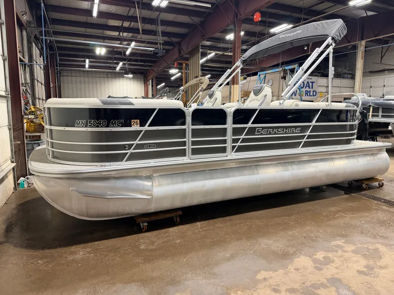 Slide: The Image of Berkshire 22 RFX SE Quad Lounge & 115HP Mercury 4Stroke - $29,995 2021 - 35