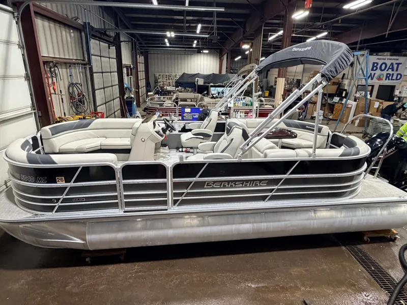 Slide: The Image of Berkshire 22 RFX SE Quad Lounge & 115HP Mercury 4Stroke - $29,995 2021 - 4